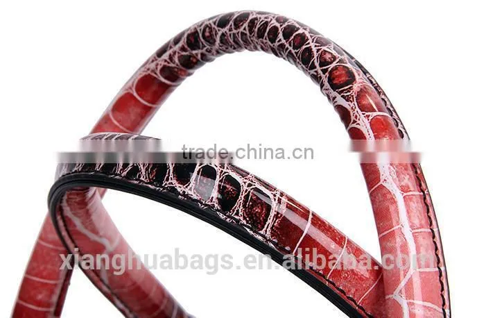 the most fashion ladies handbags with Python pattern