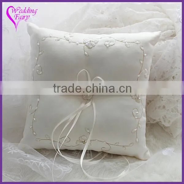 latest elegant custom high quality pillow