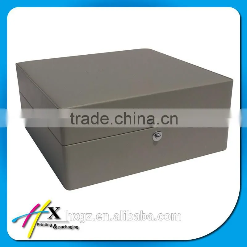 Newest Design Wood Plastic Watch Box with Button Lock
