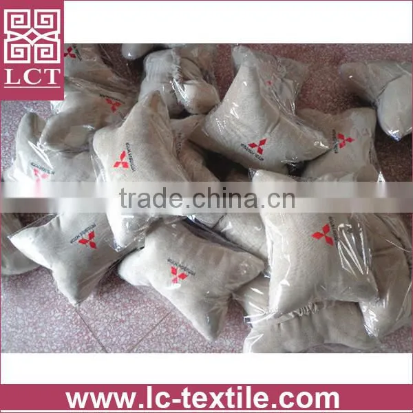 supply 2015 best selling customized patchwork polar fleece car shaped cushion accessory blanket insert(LCTP0170)