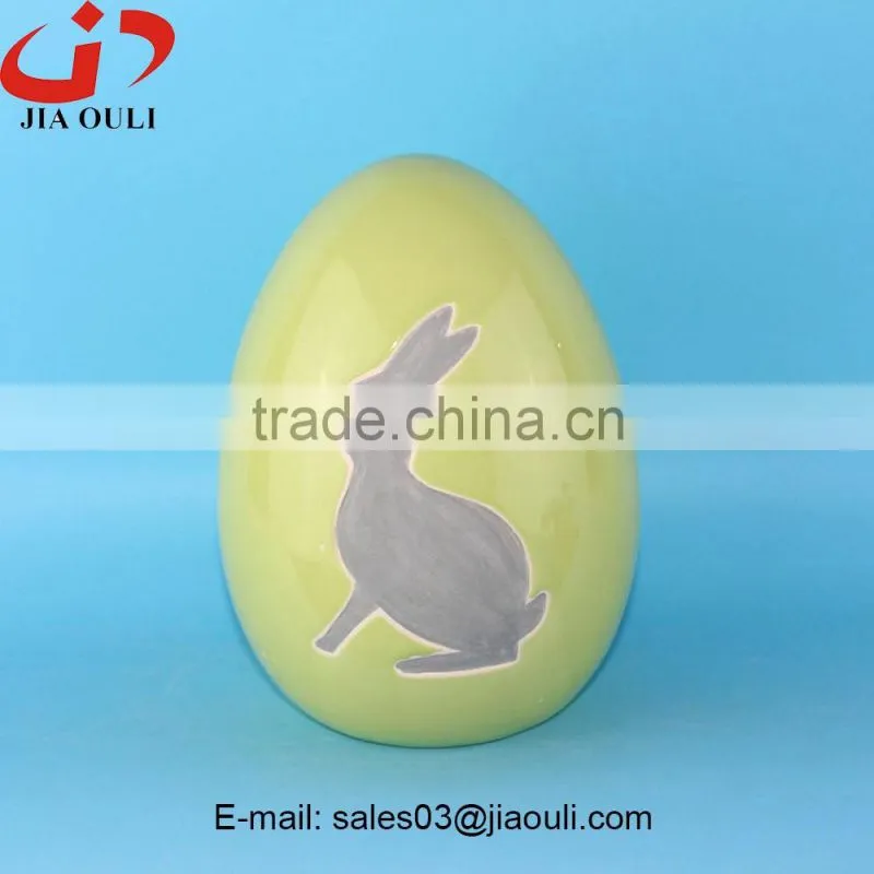 2016 New design popular easter decoration Ceramic rabbit planter