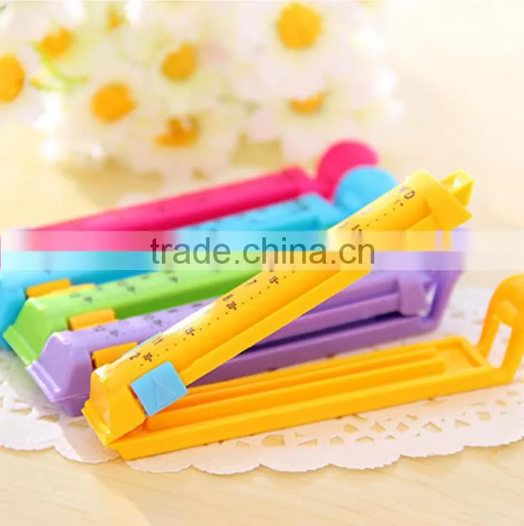 Wholesale Plastic bag sealing clips Plastic sealing clips with date
