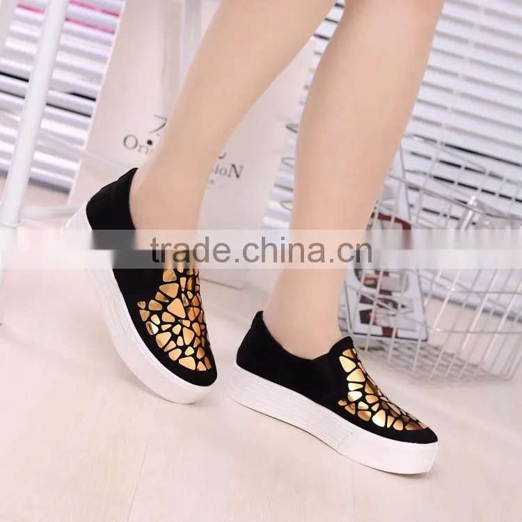 Latest cheap canvas shoe women walking shoes from china factory