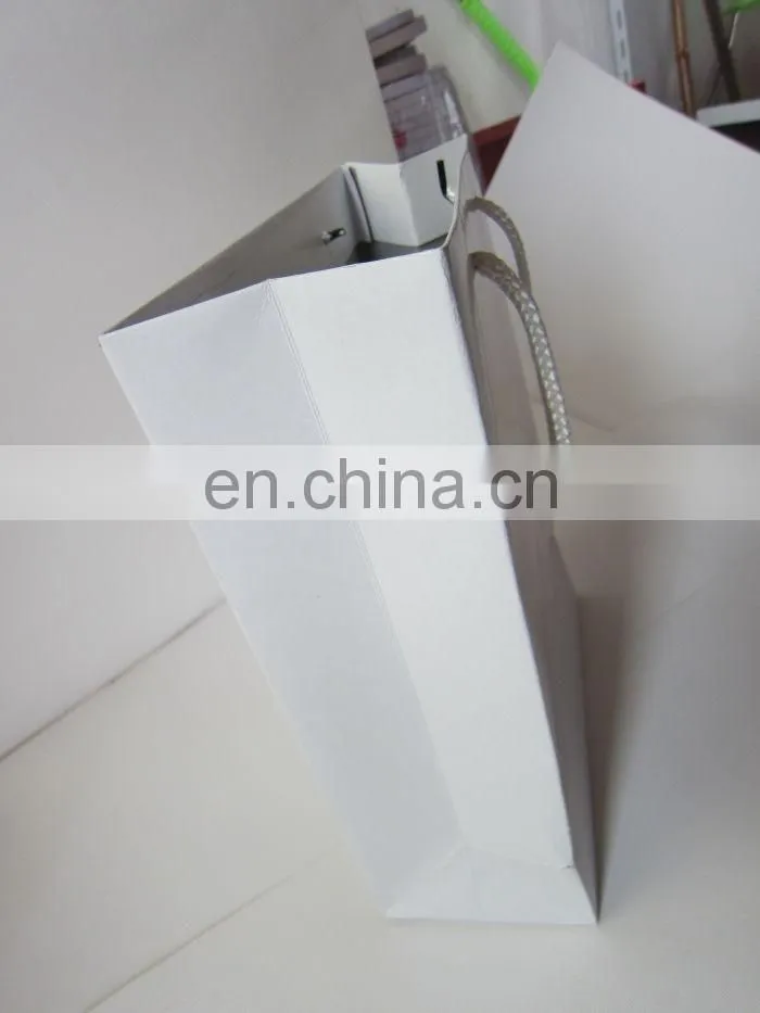 Cheap glossy white shopping paper bag