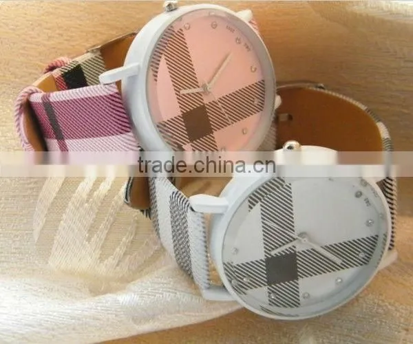 popular OEM welcome fabric strap watch