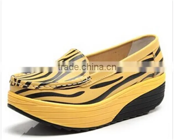 2015 Fashion Casual Lady Shoe
