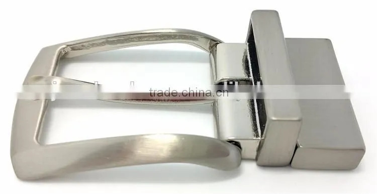 Buckle with Lighter in the middle Style Belt Buckle manufacturers
