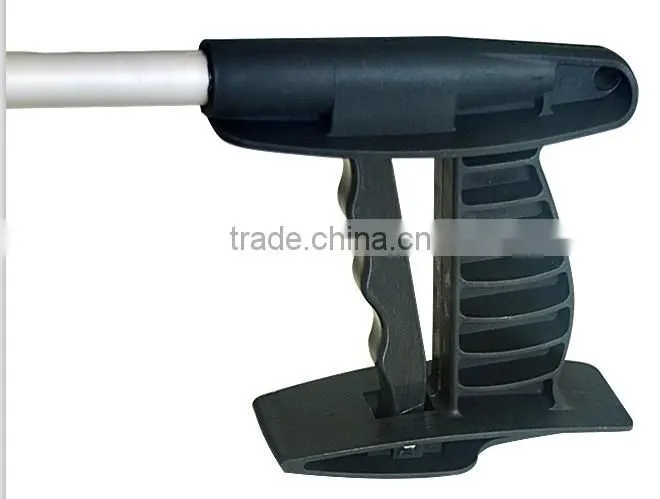 disabled people easy pick up tool reacher with small magnet