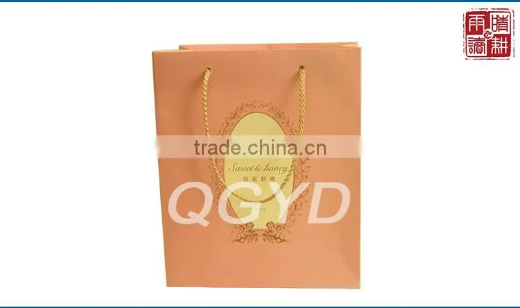 Elegant paper gift bag custom bags with logo new style bags