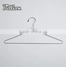 Wholesale fashion simple style Wire Hanger metal hooks for clothes hanger