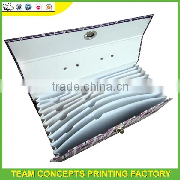 Metal handling file folder carrying case