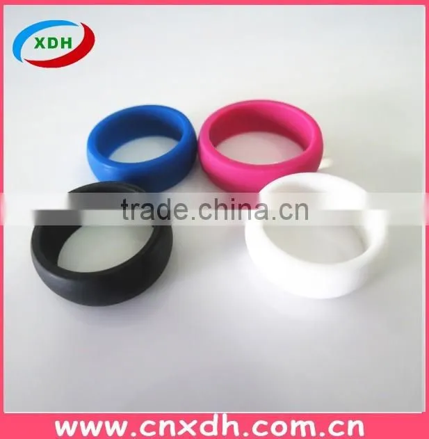 2016 New product fashionable siliocne wedding ring