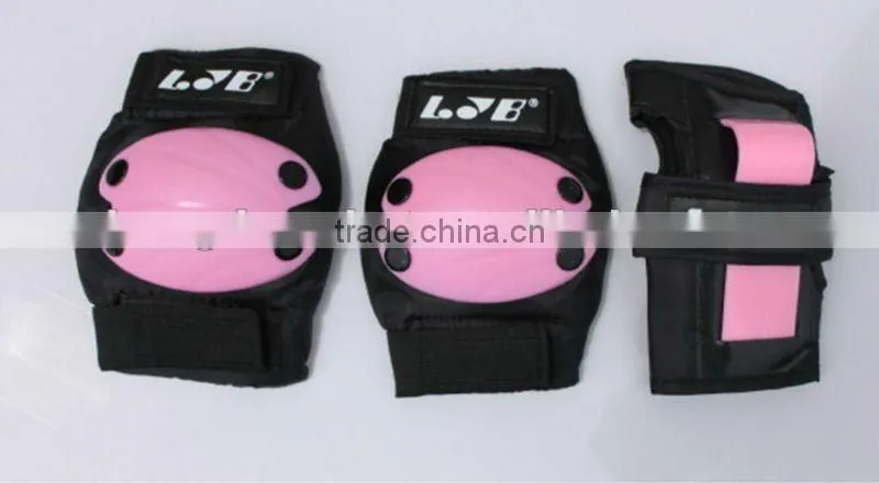 Different design skating knee protector