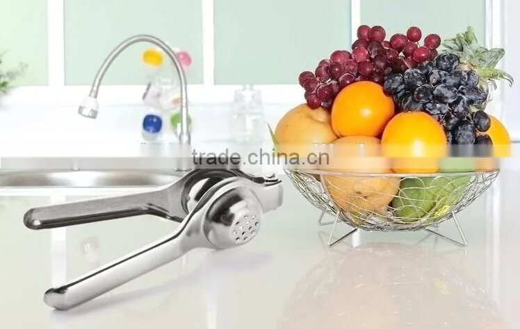 Home Kitchen Stainless Steel Lemon Squeezer Manual Juicer Thicken Fruit Lemon Juicer Presser Novel Fruit Juice Tool Reamers