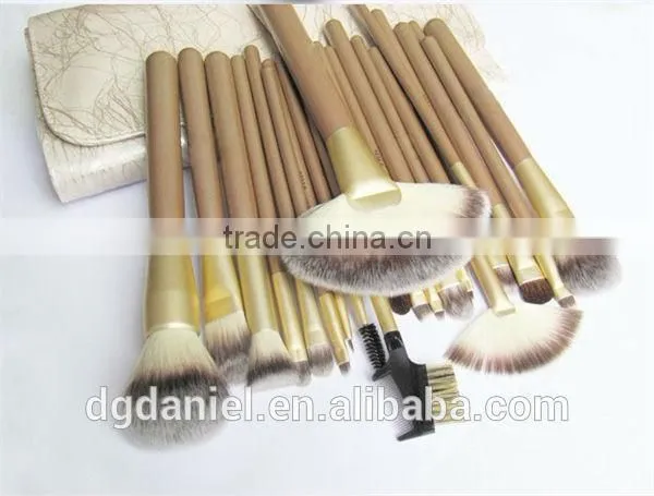 Origninal 4pcs make up brush sets Nylon hair goat hair brush black wood handle