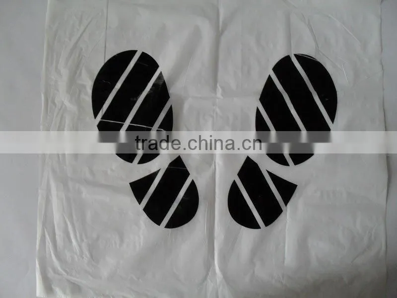 Popular disposable anti-slip plastic foot mats for cars