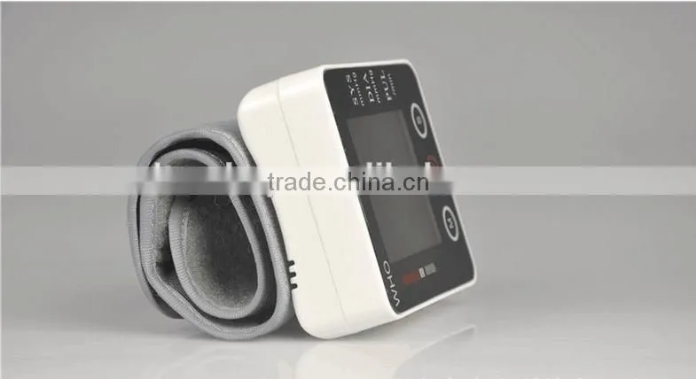 2016 Hot sale Self-help digital Wrist Blood pressure monitor Intelligent automatic pressure Blood pressure monitor