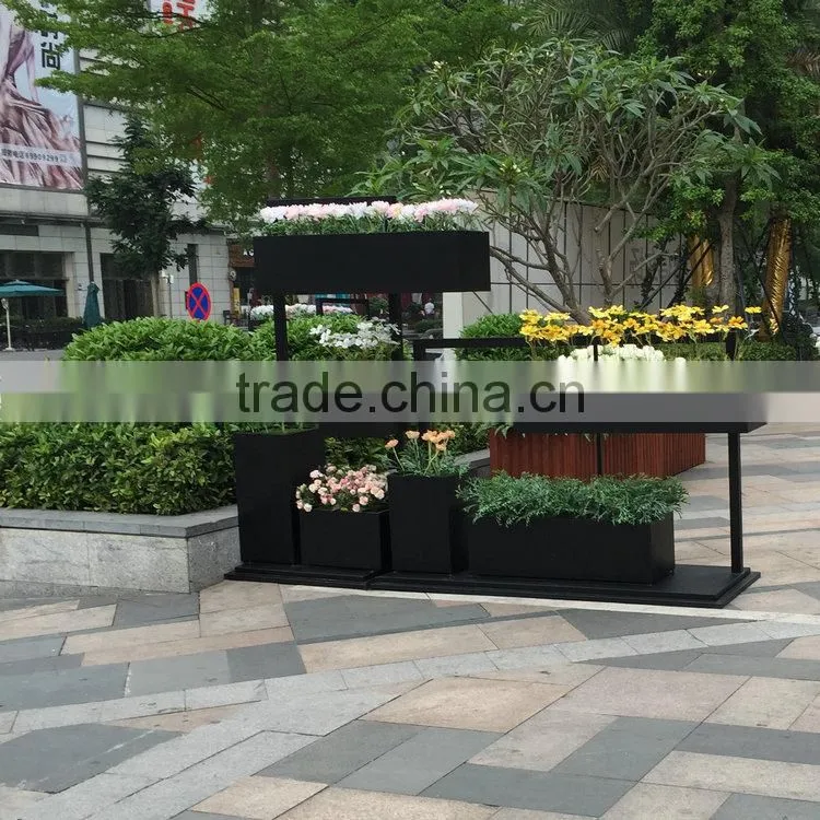 Fiberglass modern square planter