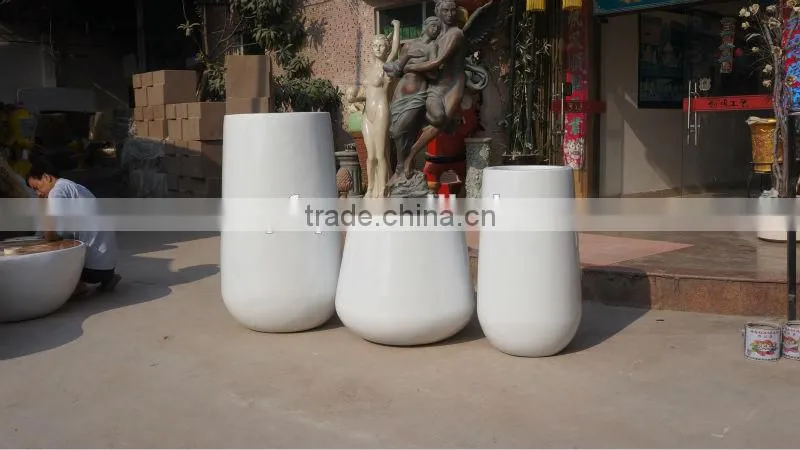 Modern fiberglass flowerpot
