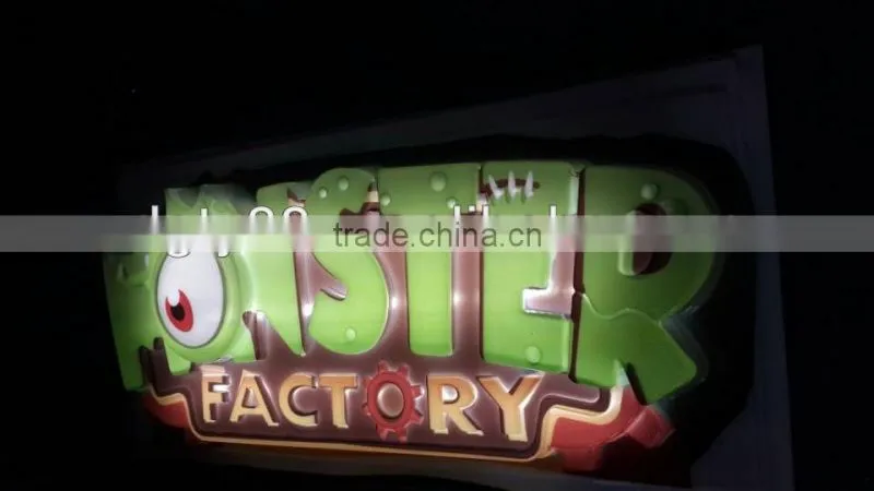 vacuum form + cmyk distortion printing plastic