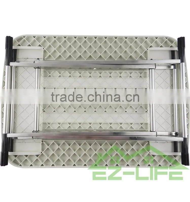 2017 modern plastic foldable table for outdoor furniture