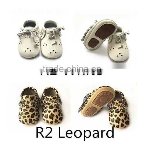 Top selling baby hard sole walking shoes toddler shoes rubber sole genuine leather baby moccasins