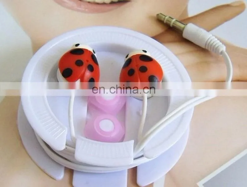 promotional heaphone beetle MP3 earphone