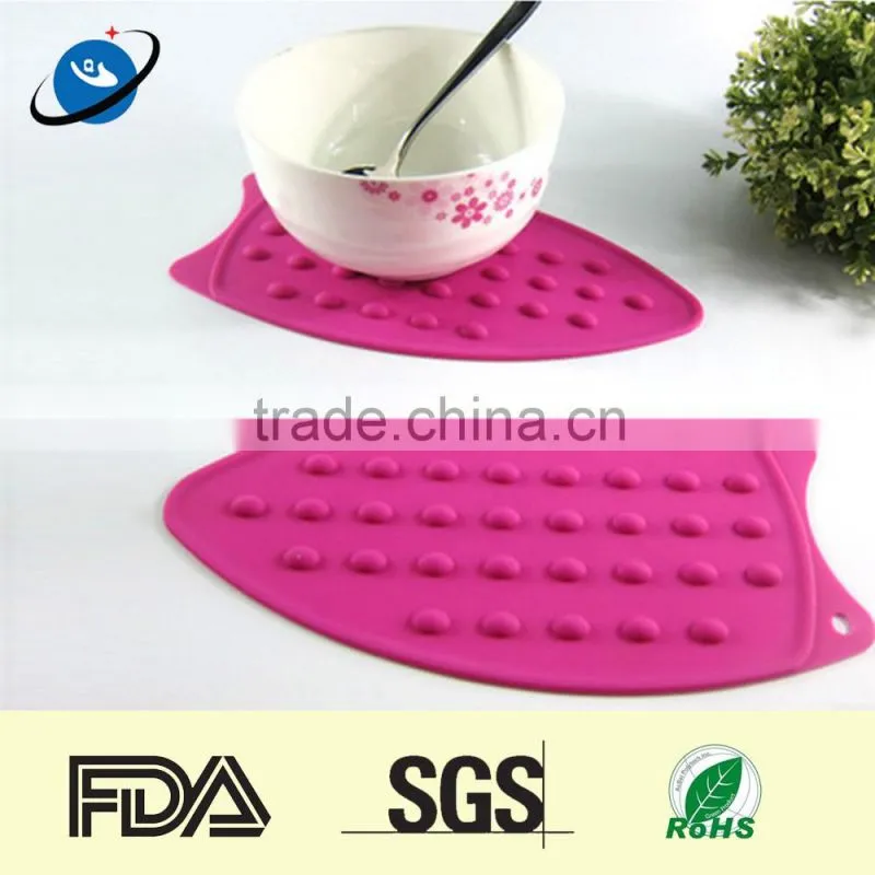 Candy colors non slip silicone rubber heat resistant mat