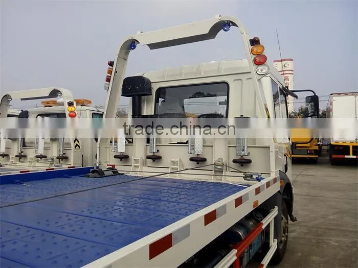 China hubei FAW tow truck for sale