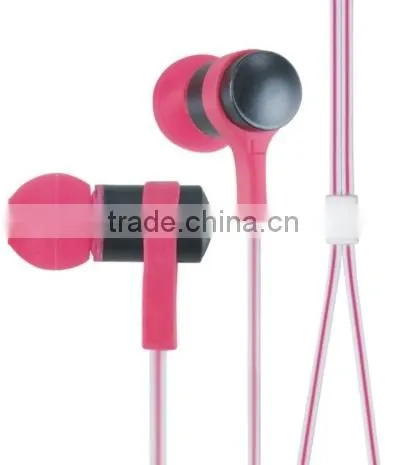 Hot selling in ear flat cable earphone, promotion in-ear stereo earphone for mp3