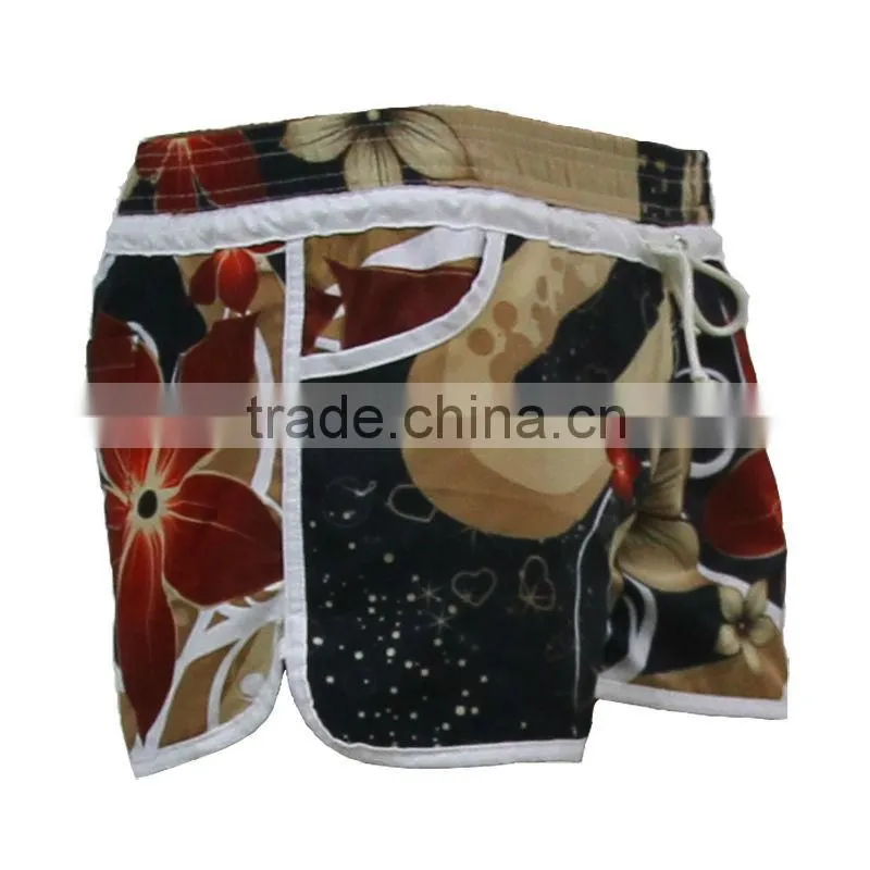 Photo Women Nude Chinese Beachwear