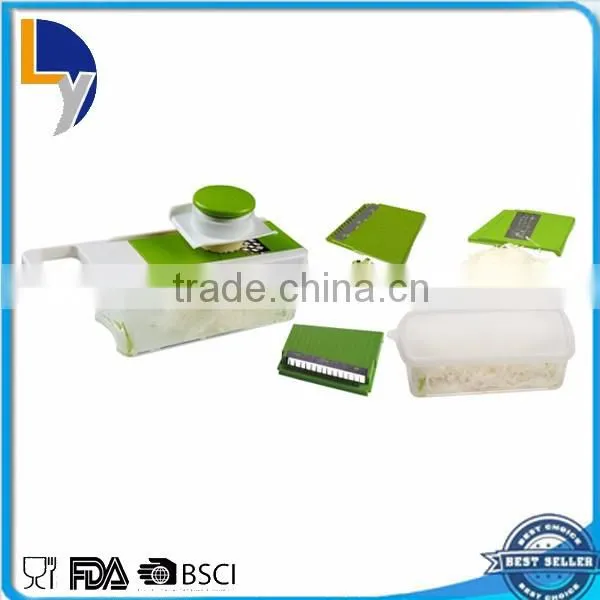 Professional Kitchen Tool OEM Food Grade Plastic Carrot Slicer