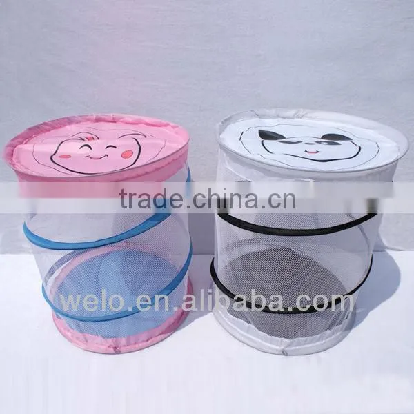 Bathroom storage hamper and fabric collapsible hamper