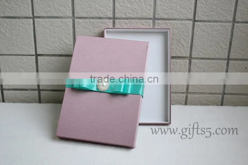 Custom Handmade Best wedding invitation boxes