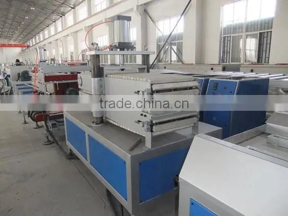 PVC Crust Foamed Board Machine (Plastic Machinery)