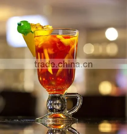 handle and stem wine glass