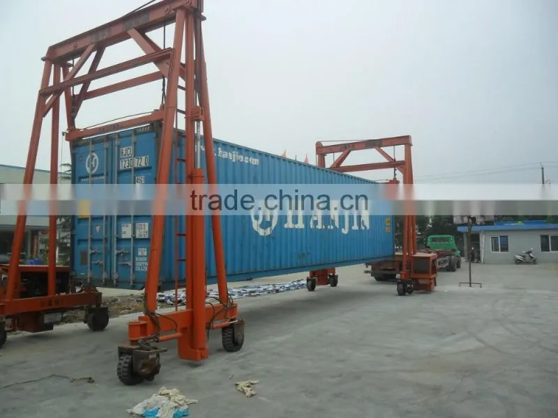 30t hydraulic lift mobile gantry crane for hot sale