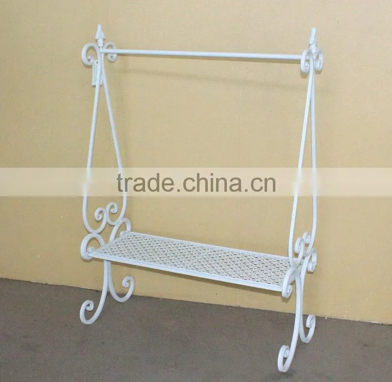 Hotel style towel rack