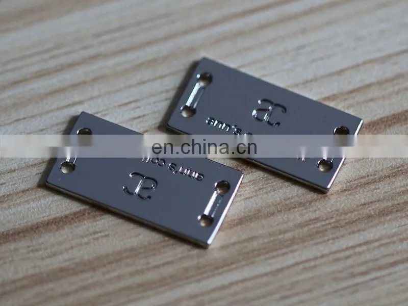 fashion durable metal garment label customized handbag metal logo for sale