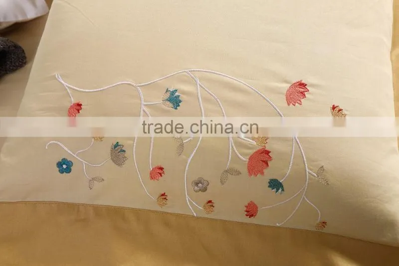 Classic golden 100% cotton hotel bedlinen flower embroidery bed sheet set 500TC wholesale bedding set