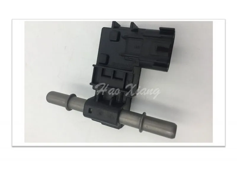 Top Quality Flex Fuel Sensor 13507129 / 1526406171 / 13577429 For Buick