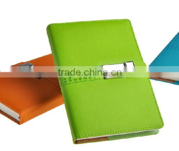 2016 new design promotion pretty leather notebook with lock & pen