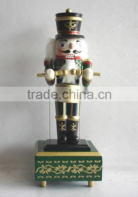 hand painted wooden soldier nutcracker toy for christmas decoration