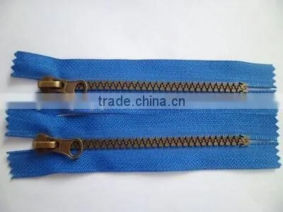 5# plastic resin zipper nickel teeth zipper close end zipper with auto lock slider zipper porcket zipper