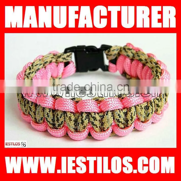red paracord survival bracelet clasp
