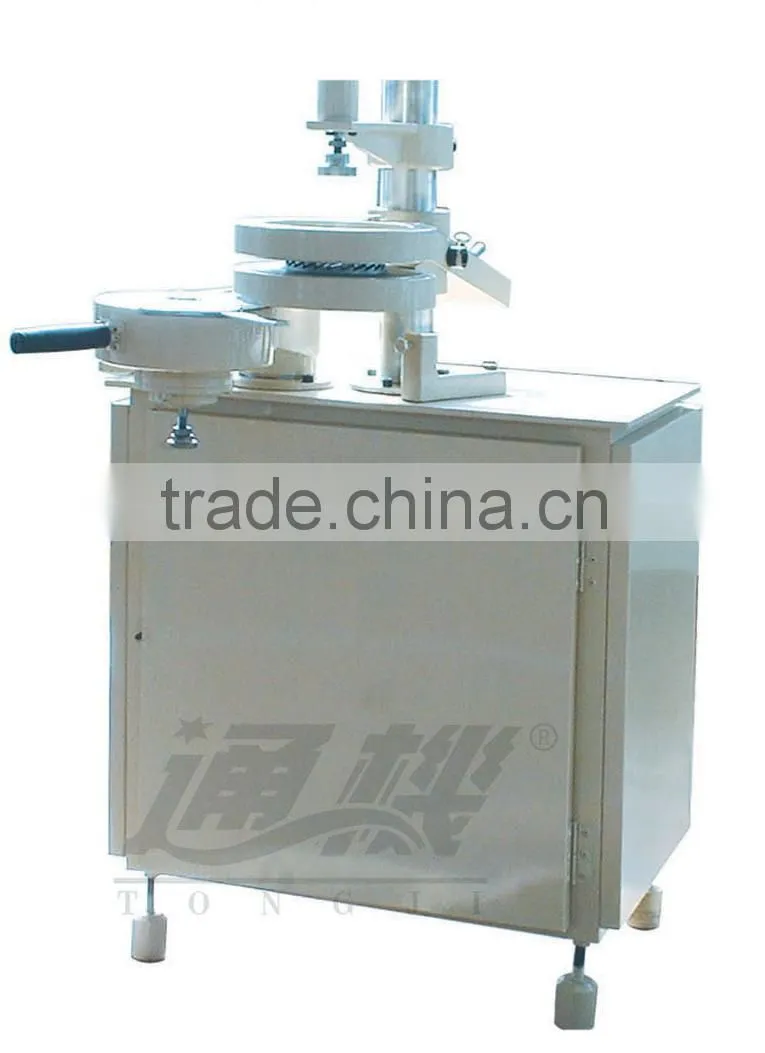 Toothpaste packaging machine