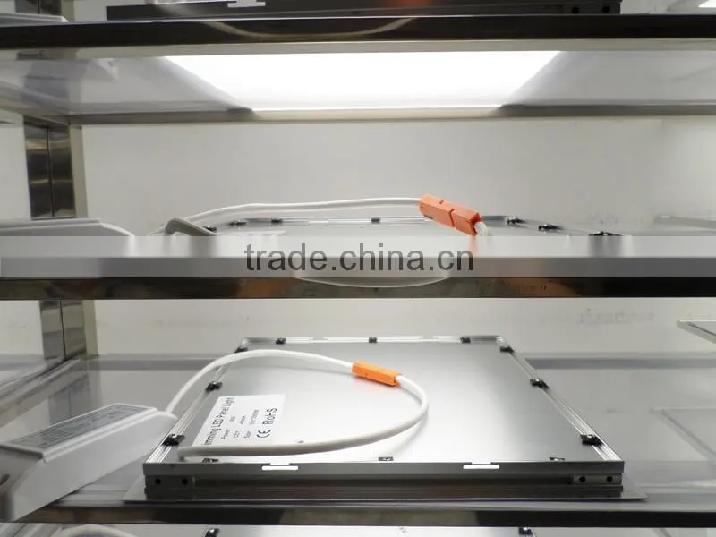TUV CE SAA Approved 300x300MM 18W LED Panel Lighting Warm white with Wihte Frame