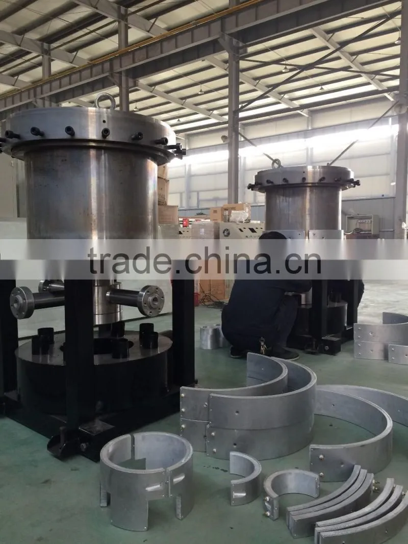 Blown film rotating die head