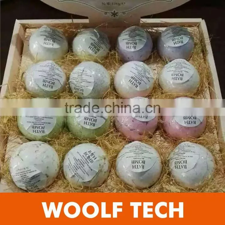 Natural colorful Fizzy Bath Bomb with essential oils good for spa