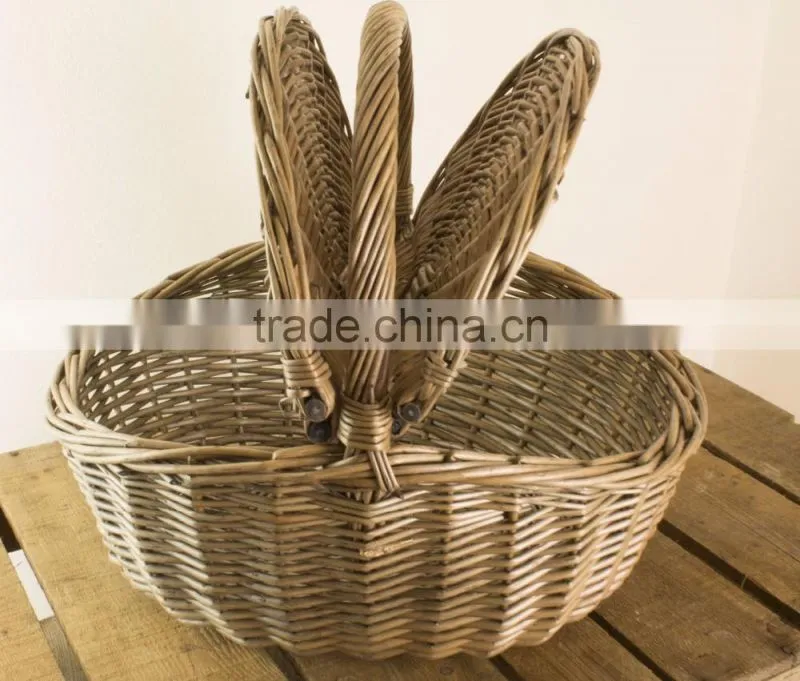 Traditional Wicker Shopping Basket, Gift or Display - Twin Lidded